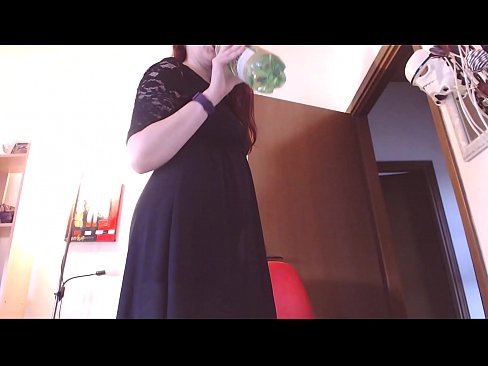 ❤️ Submisivní otrokyně, která miluje špinavé a svůdné kalhotky, je po zhlédnutí tohoto videa nucena masturbovat! Ruské porno u cs.mrpornogratis.ru ️❤