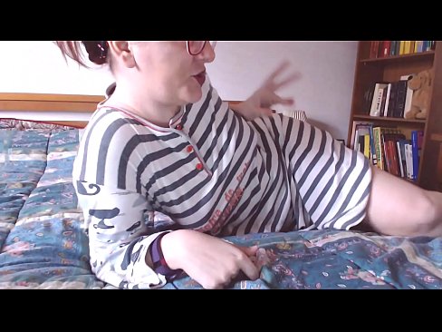 ❤️ Vezmi si to velké černé péro do pusy, malá otrokyně Ruské porno u cs.mrpornogratis.ru ️❤